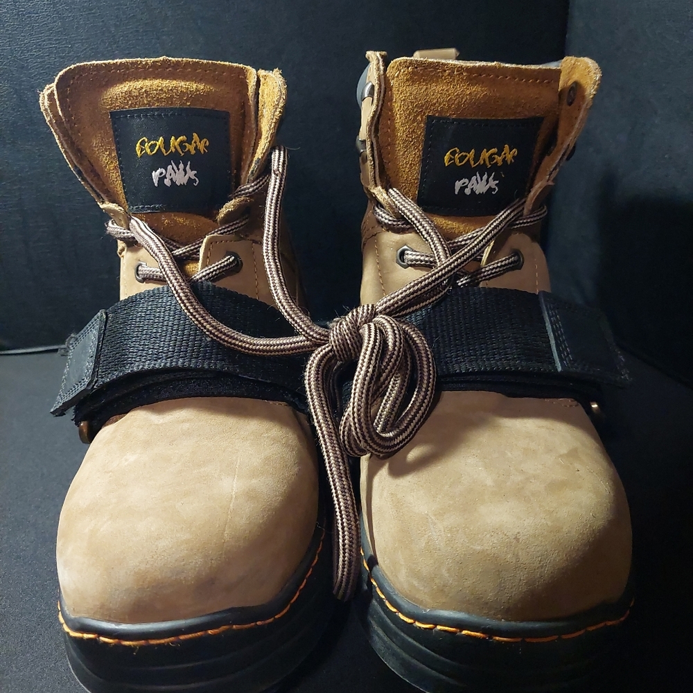 Cougar paw roofing boots